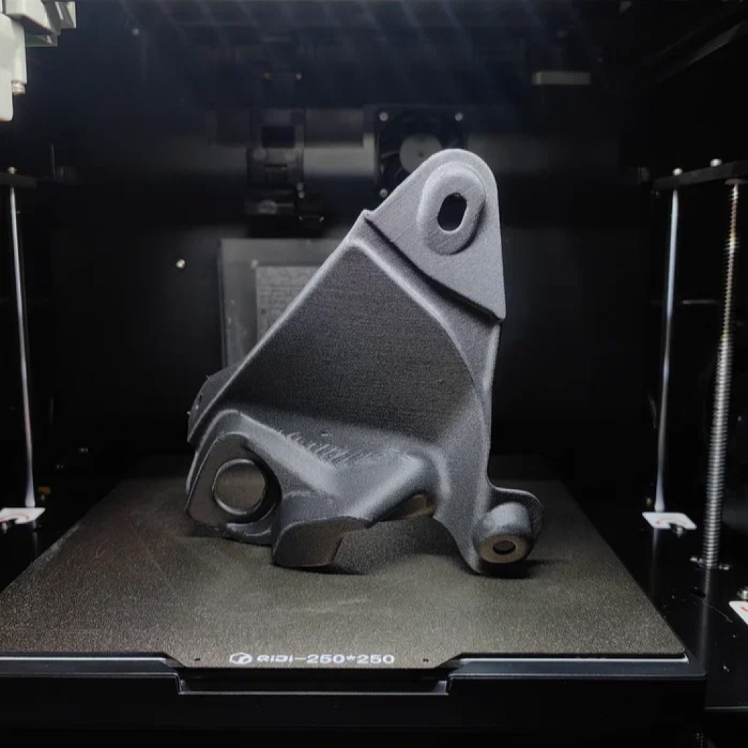 Сканирование и печать зеркальной копии запчасти